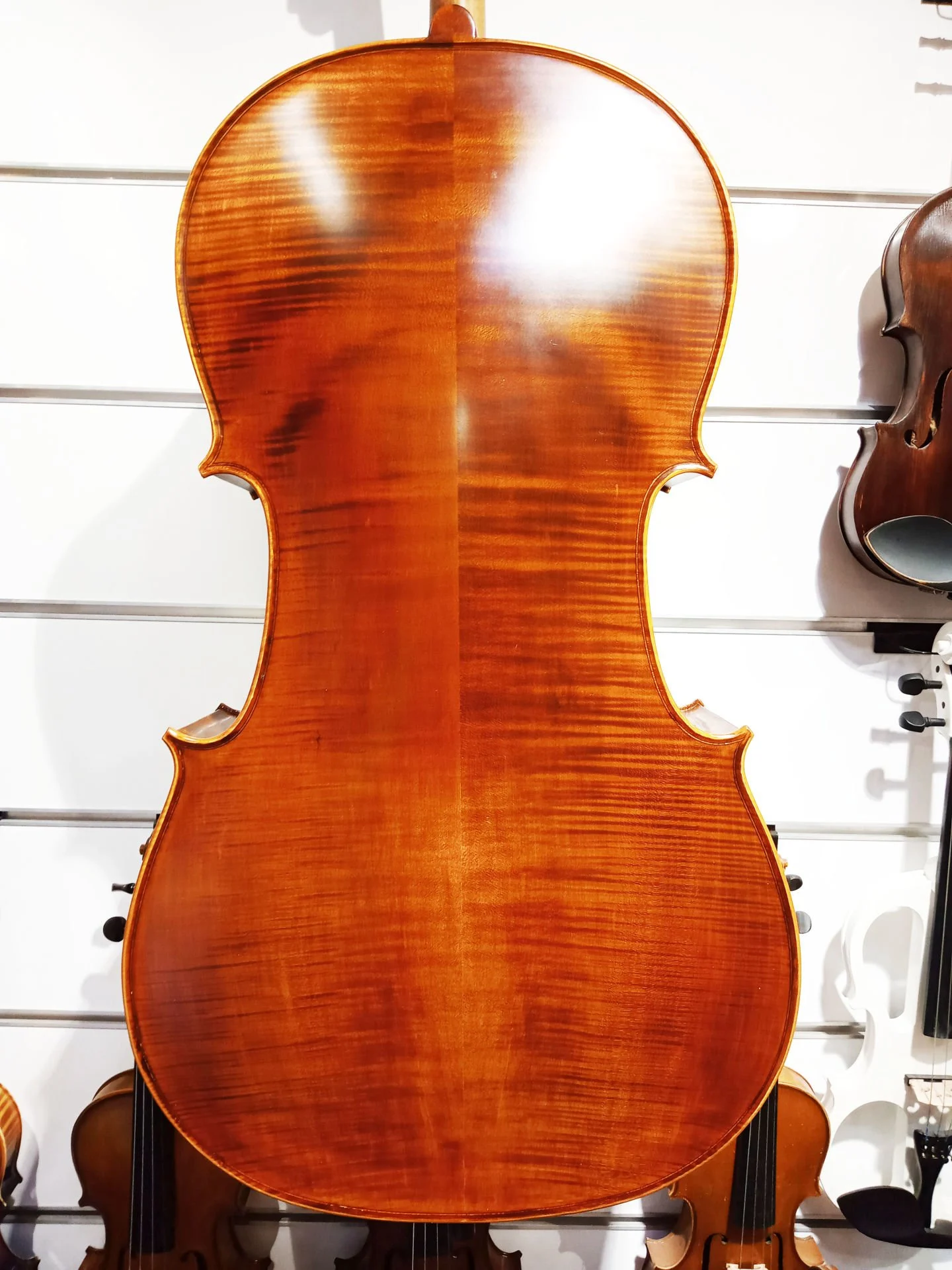 HDC 41 Masif Kaliteli Hareli Profesyonel Çello